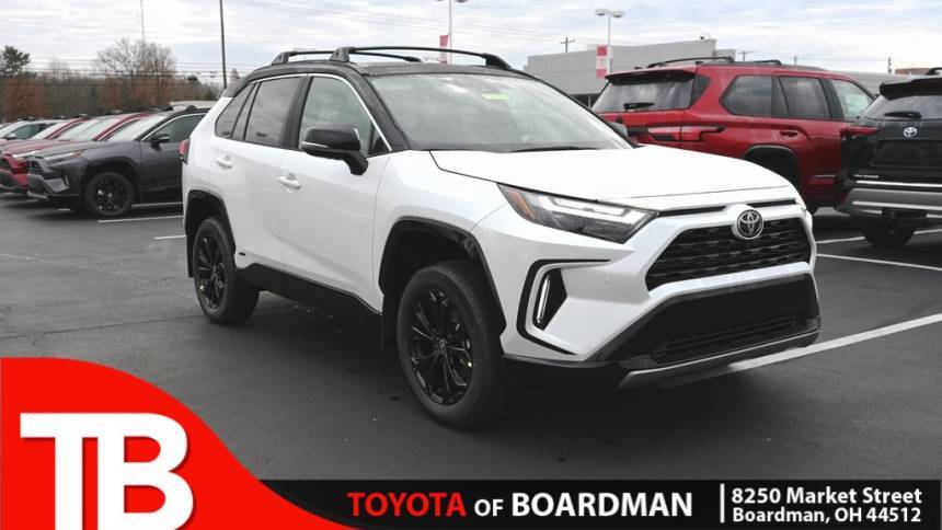 2025 Toyota RAV4 Hybrid XSE — SUV — 8,839 mi — Boardman, OH