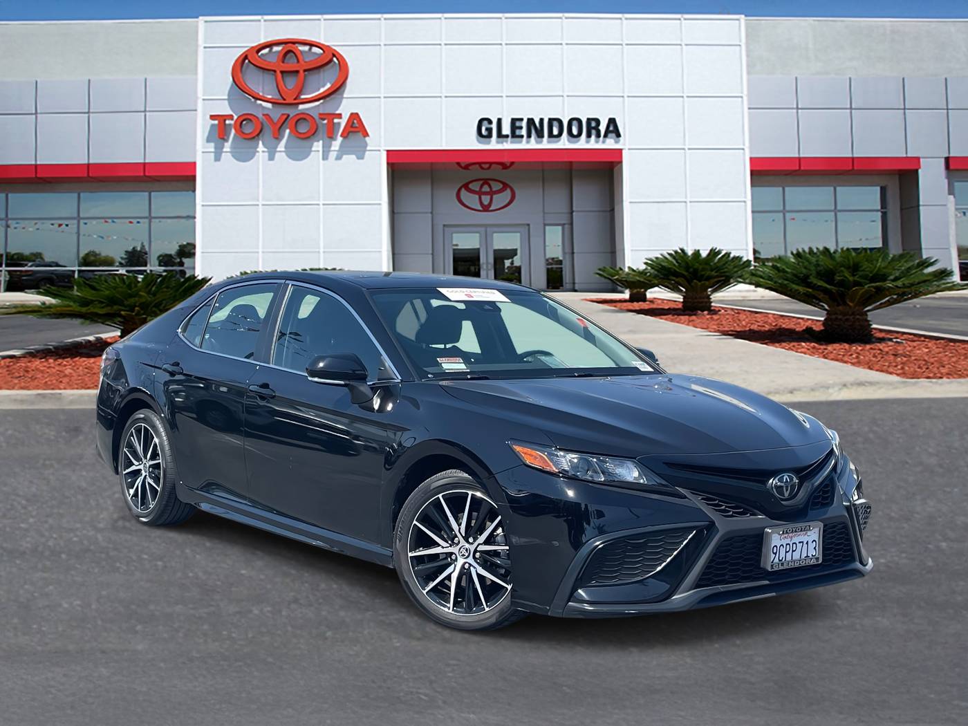 2022 Toyota Camry SE — Sedan — 20,474 mi — Glendora, CA