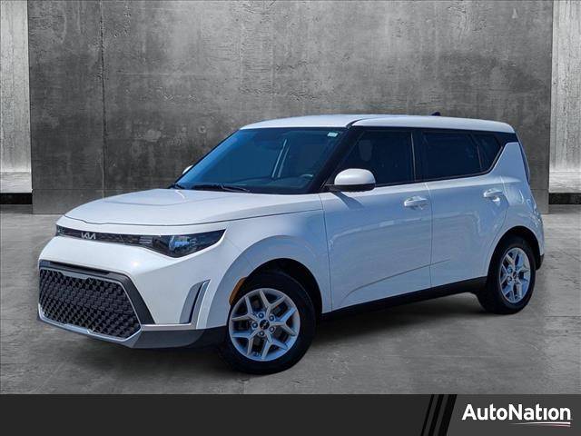 2023 Kia Soul LX — Hatchback — 17,993 mi — Clearwater, FL