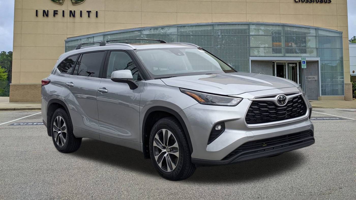 2023 Toyota Highlander XLE — SUV — 46,494 mi — Apex, NC