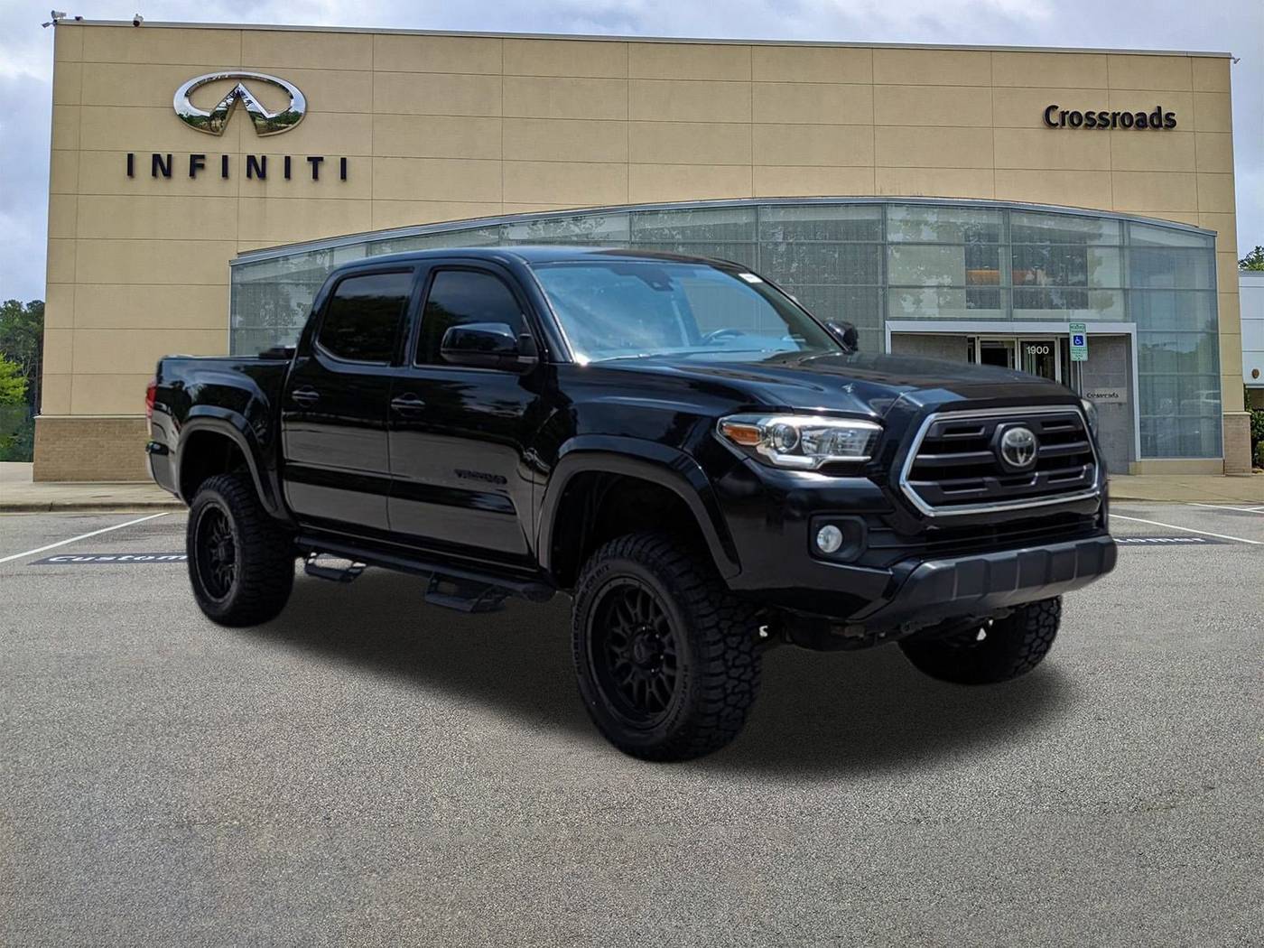 2018 Toyota Tacoma Limited — Pickup Truck — 69,692 mi — Apex, NC