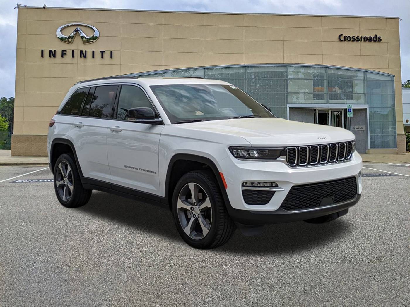 2025 Jeep Grand Cherokee Limited — SUV — 3,814 mi — Apex, NC