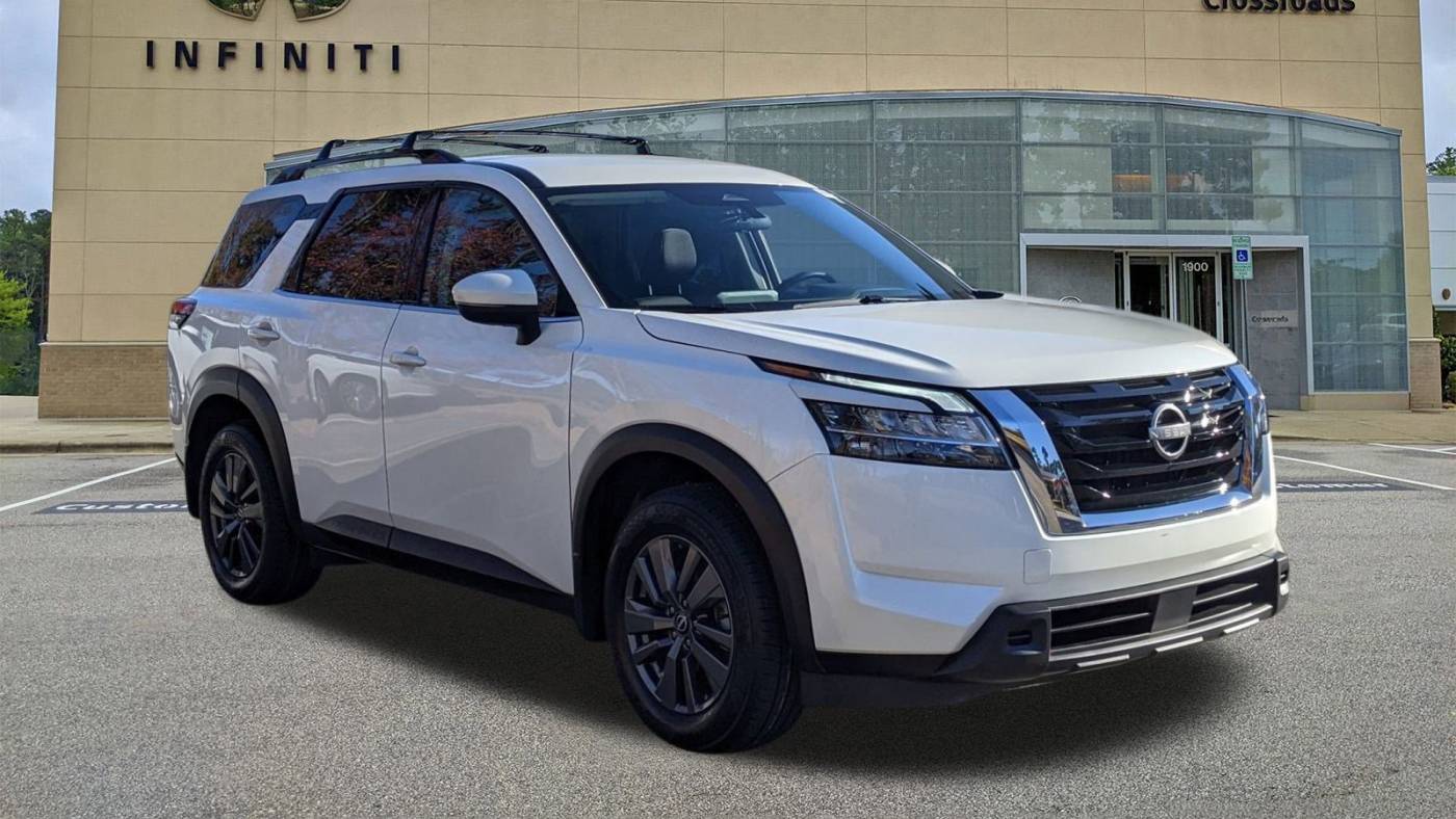 2022 Nissan Pathfinder SV — SUV — 32,592 mi — Apex, NC