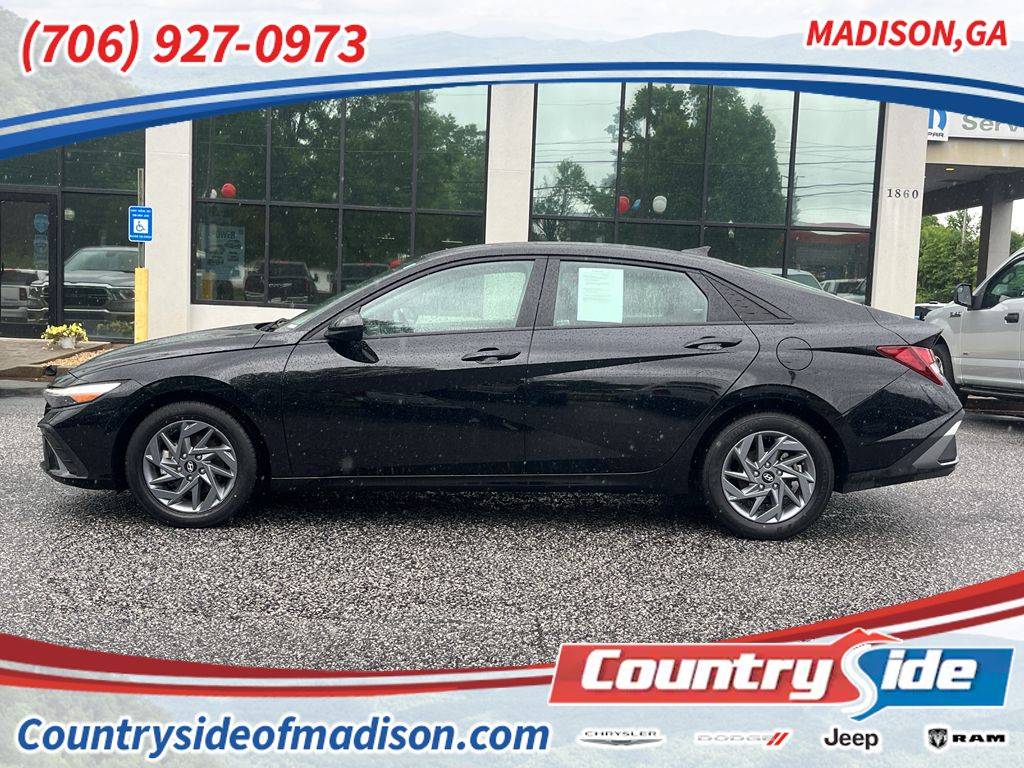 2024 Hyundai Elantra SEL — Sedan — 31,874 mi — Madison, GA