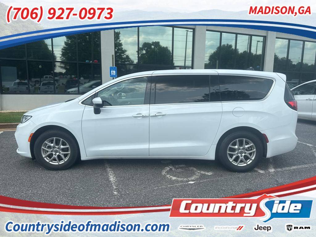 2023 Chrysler Pacifica Touring L — Minivan — 61,719 mi — Madison, GA