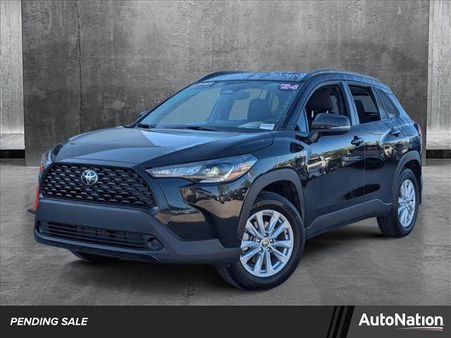 2024 Toyota Corolla Cross LE — SUV — 6,869 mi — Pinellas Park, FL