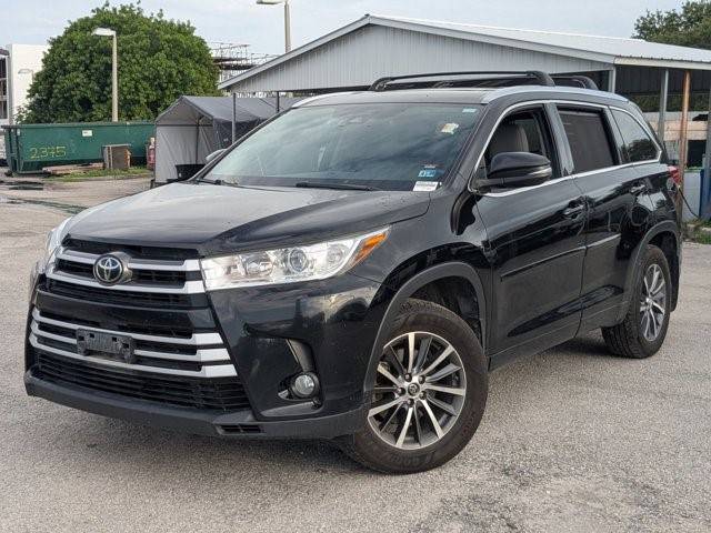2017 Toyota Highlander XLE — SUV — 103,741 mi — Pinellas Park, FL
