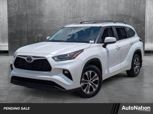 2024 Toyota Highlander XLE — SUV — 6,981 mi — Pinellas Park, FL