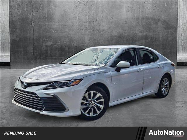2023 Toyota Camry LE — Sedan — 13,985 mi — Pinellas Park, FL