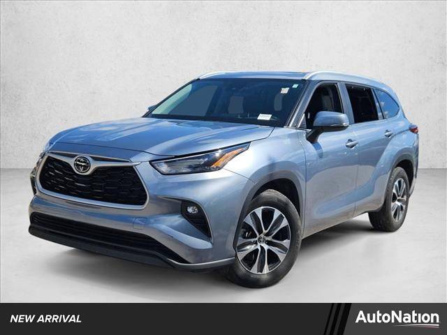 2023 Toyota Highlander XLE — SUV — 27,111 mi — Pinellas Park, FL