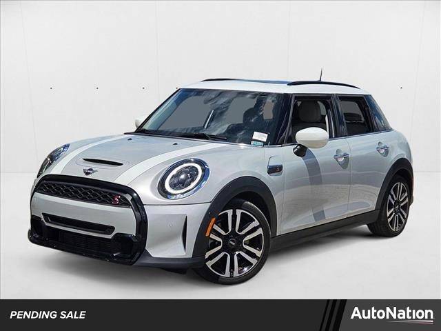 2022 MINI Hardtop Cooper S — Hatchback — 26,009 mi — Pinellas Park, FL