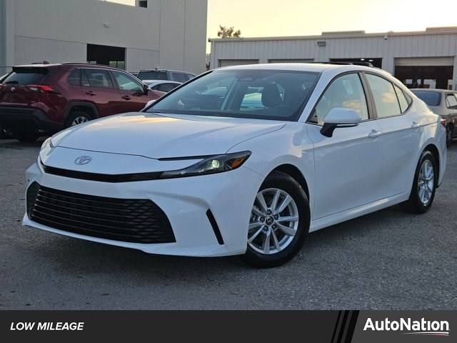 2025 Toyota Camry Hybrid LE — Sedan — 4,207 mi — Pinellas Park, FL