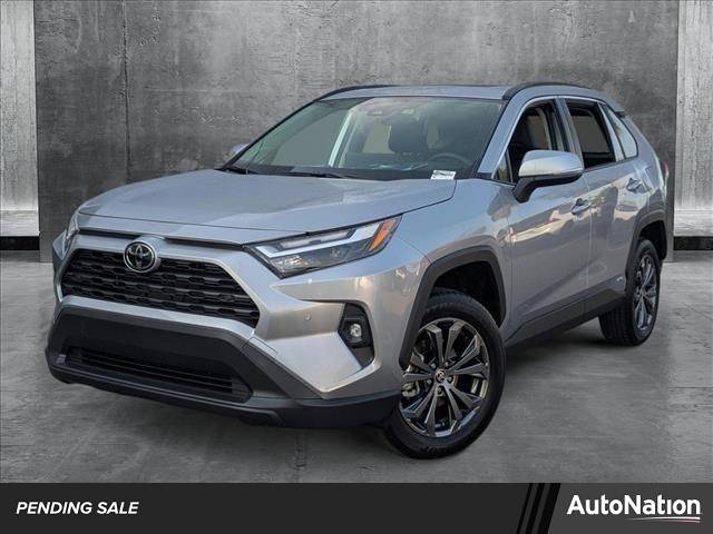 2025 Toyota RAV4 Hybrid XLE Premium — SUV — 2,235 mi — Pinellas Park, FL
