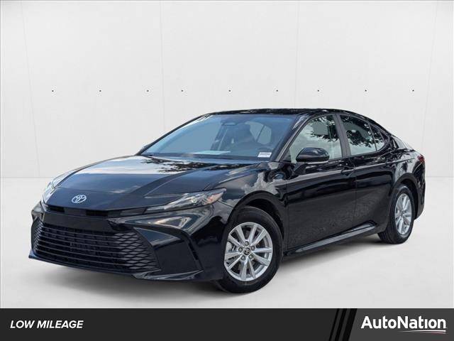 2025 Toyota Camry Hybrid LE — Sedan — 639 mi — Pinellas Park, FL