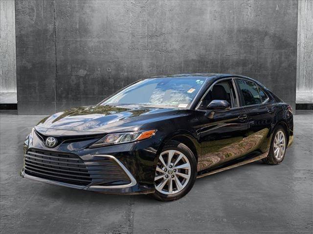 2022 Toyota Camry LE — Sedan — 87,140 mi — Pinellas Park, FL
