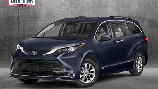 2024 Toyota Sienna XLE — Minivan — 47,753 mi — Pinellas Park, FL