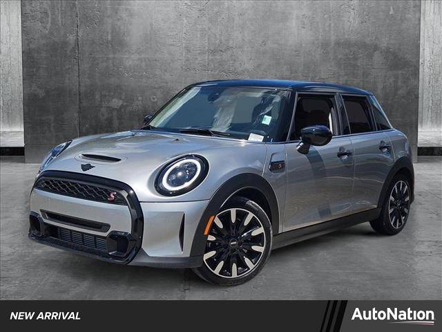 2024 MINI Hardtop Cooper S — Hatchback — 8,759 mi — Pinellas Park, FL