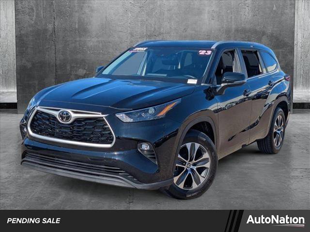 2023 Toyota Highlander XLE — SUV — 21,404 mi — Pinellas Park, FL