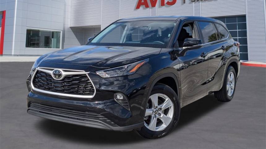 2024 Toyota Highlander LE — SUV — 12,056 mi — West Palm Beach, FL