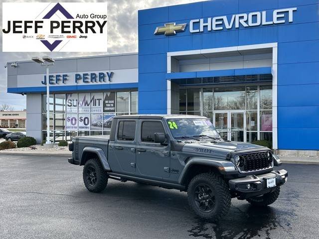 2024 Jeep Gladiator Willys — Pickup Truck — 14,298 mi — Rochelle, IL
