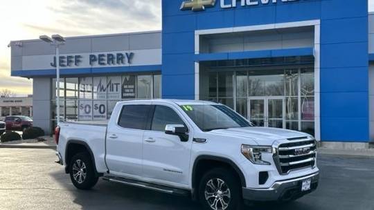 2019 GMC Sierra 1500 SLE — Pickup Truck — 159,161 mi — Rochelle, IL