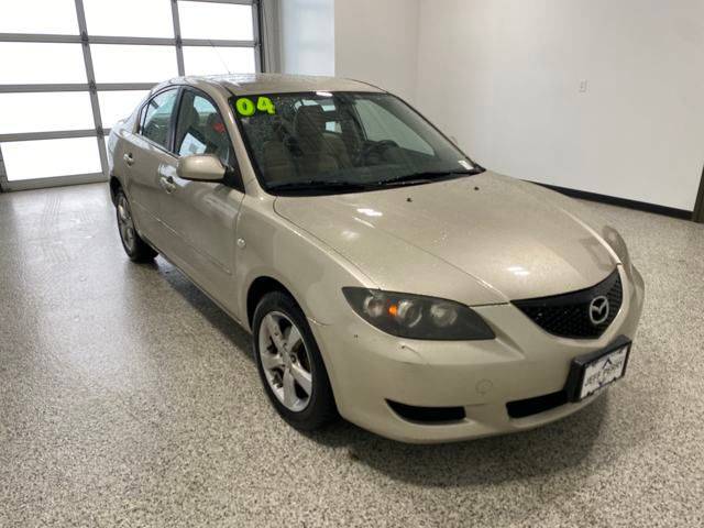 2004 Mazda Mazda3 i — Sedan — 117,158 mi — Rochelle, IL