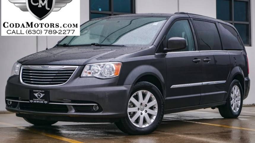 2016 Chrysler Town & Country Touring — Minivan — 144,895 mi — Burr Ridge, IL