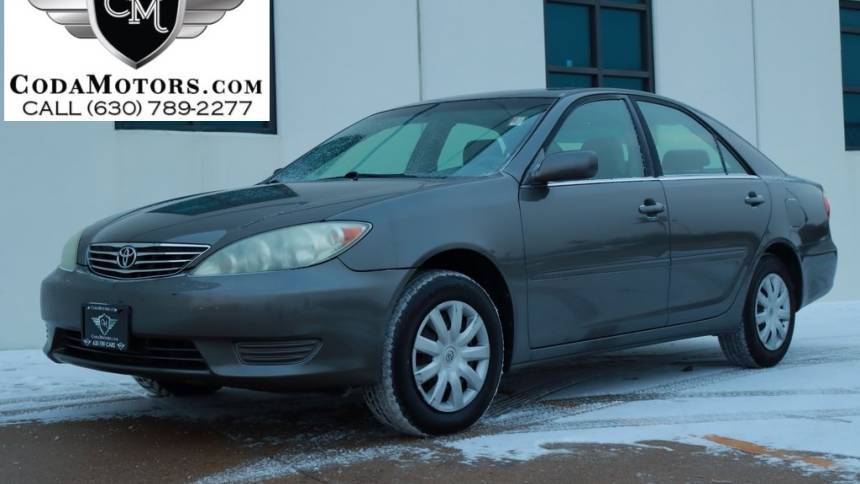 2005 Toyota Camry Base — Sedan — 229,663 mi — Burr Ridge, IL