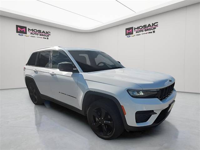 2024 Jeep Grand Cherokee Altitude — SUV — 27,275 mi — Zumbrota, MN
