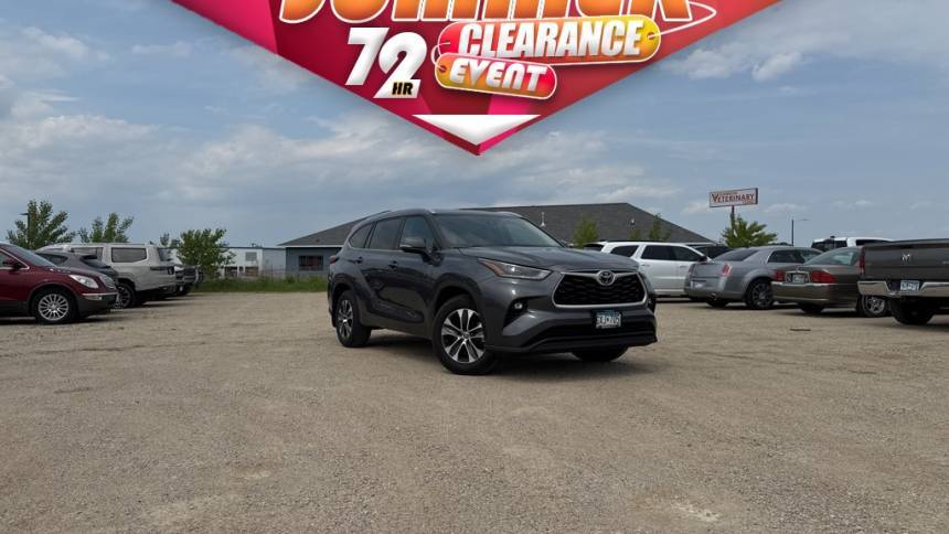 2021 Toyota Highlander XLE