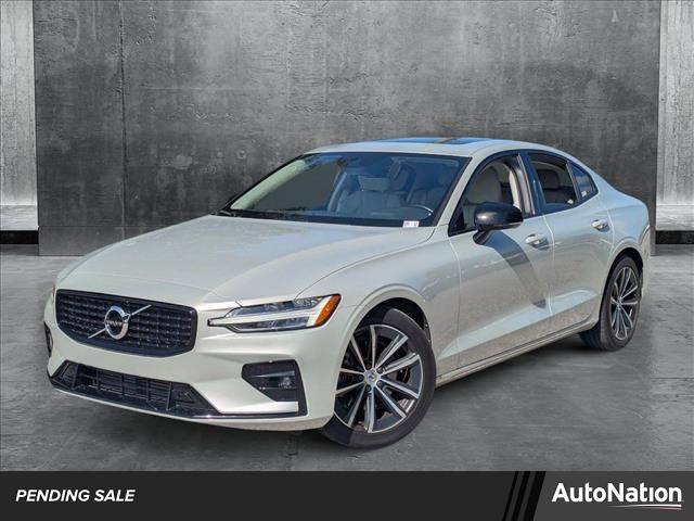 2021 Volvo S60 Momentum — Sedan — 31,142 mi — Sarasota, FL