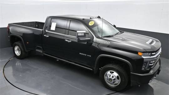 2022 Chevrolet Silverado 3500HD High Country — Pickup Truck — 76,794 mi — Blue Springs, MO