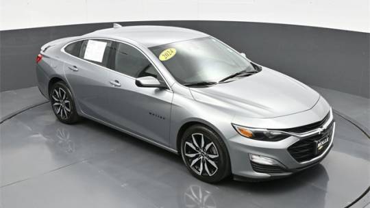 2024 Chevrolet Malibu RS — Sedan — 7,380 mi — Blue Springs, MO
