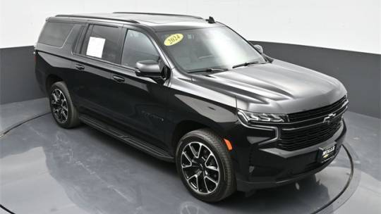 2024 Chevrolet Suburban RST — SUV — 5,828 mi — Blue Springs, MO