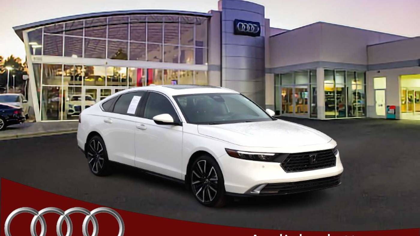 2024 Honda Accord Hybrid Touring — Sedan — 8,270 mi — Matthews, NC