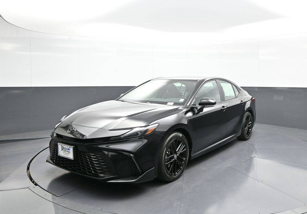 2025 Toyota Camry Hybrid SE — Sedan — 4,775 mi — Brooklyn, NY