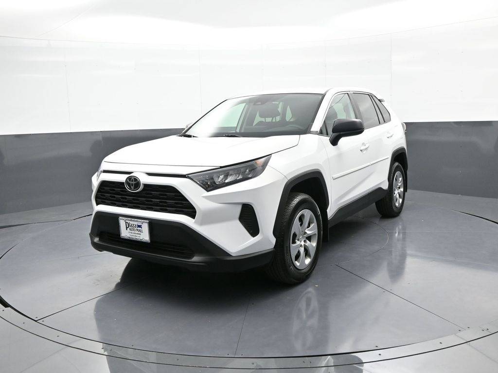 2022 Toyota RAV4 LE — SUV — 16,687 mi — Brooklyn, NY