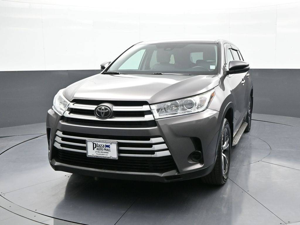 2018 Toyota Highlander LE V6 — SUV — 86,800 mi — Brooklyn, NY