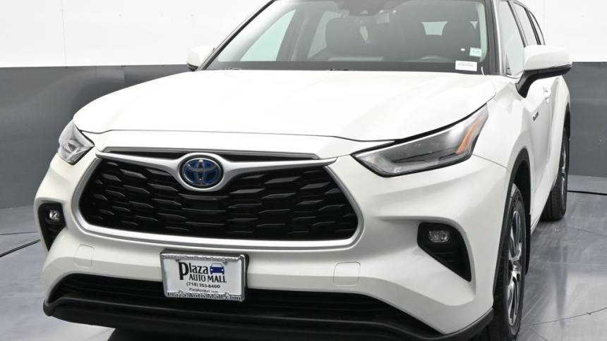 2021 Toyota Highlander Hybrid XLE — SUV — 27,709 mi — Brooklyn, NY