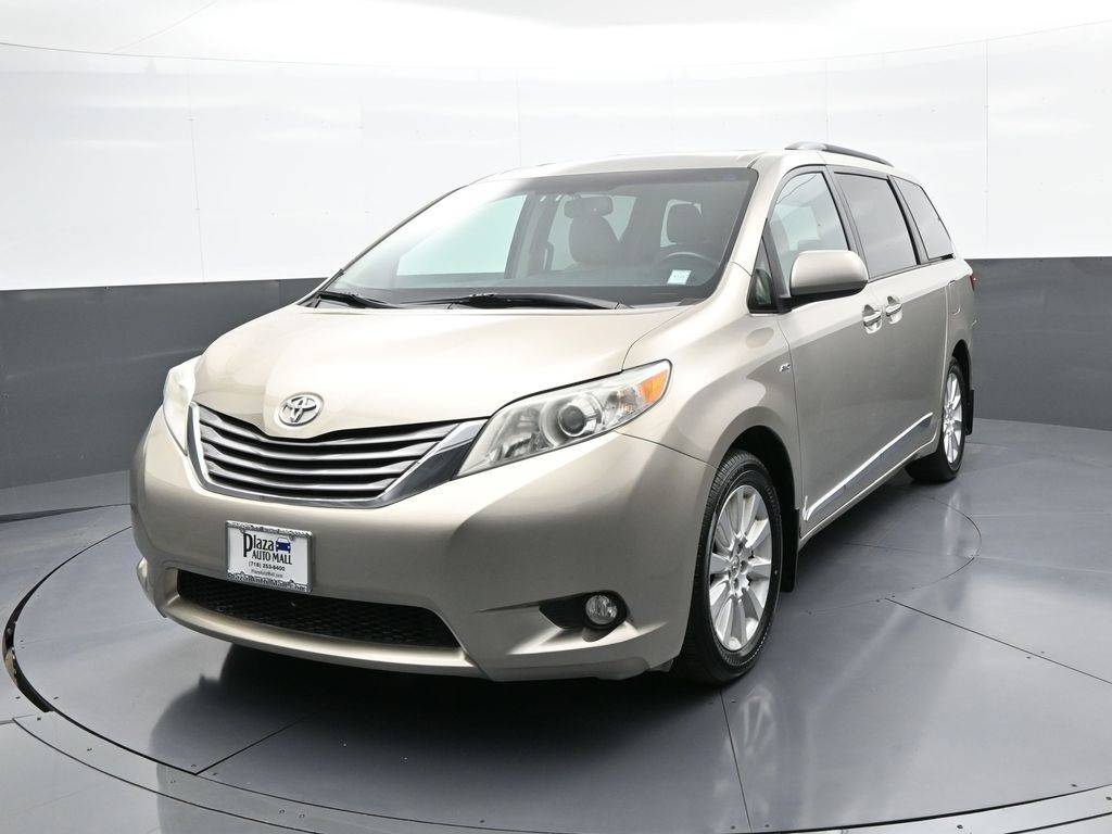 2016 Toyota Sienna XLE — Minivan — 59,218 mi — Brooklyn, NY
