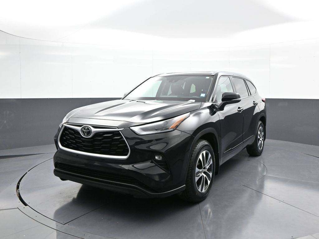 2021 Toyota Highlander XLE — SUV — 76,856 mi — Brooklyn, NY
