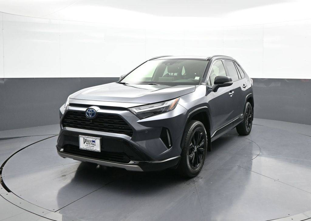 2022 Toyota RAV4 Hybrid XSE — SUV — 25,028 mi — Brooklyn, NY