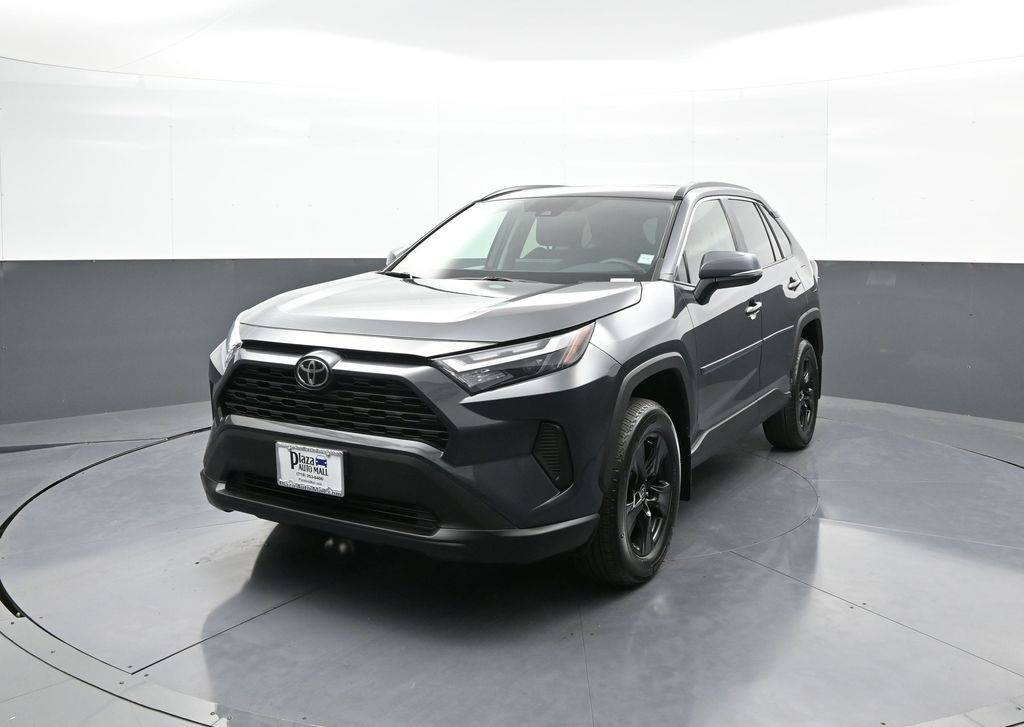 2023 Toyota RAV4 XLE — SUV — 17,072 mi — Brooklyn, NY