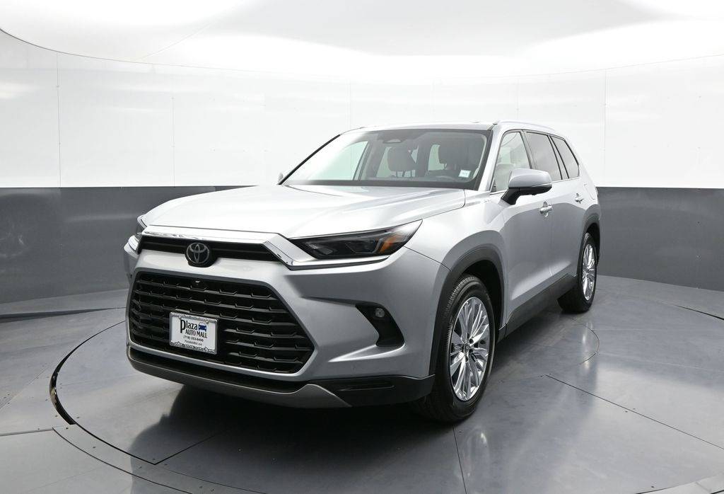 2024 Toyota Grand Highlander Platinum — SUV — 3,064 mi — Brooklyn, NY