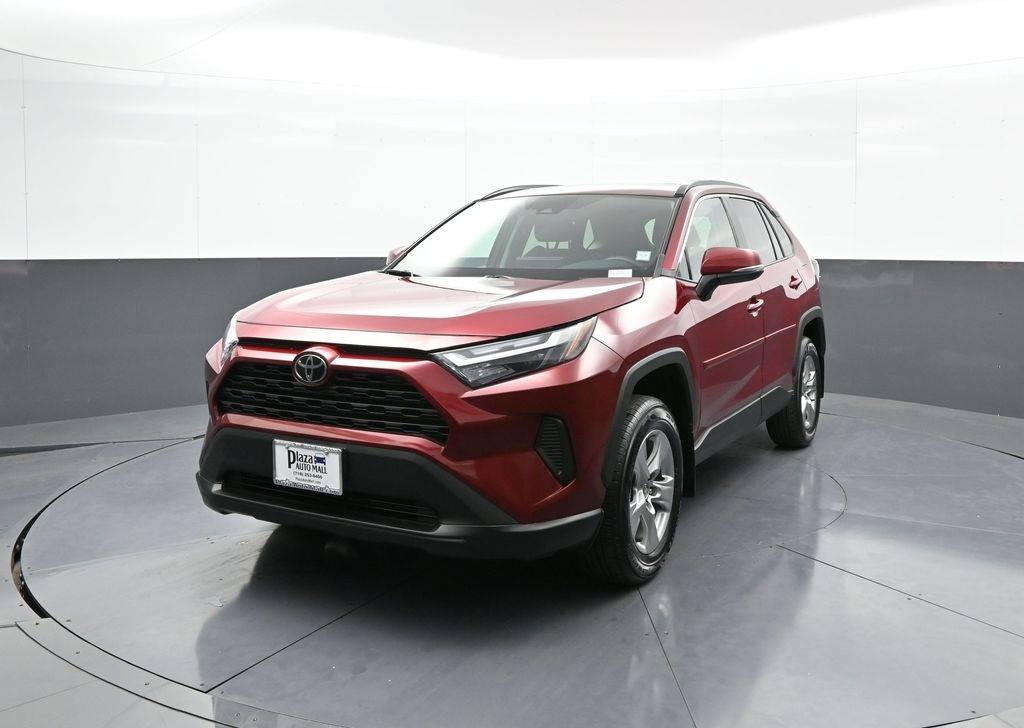 2022 Toyota RAV4 XLE — SUV — 13,179 mi — Brooklyn, NY