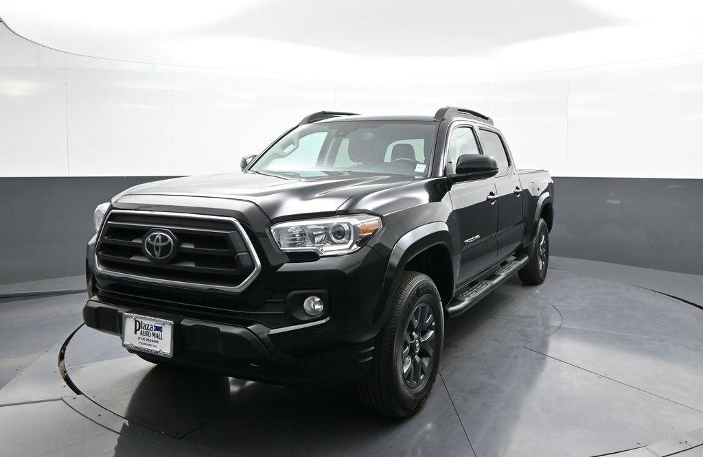 2022 Toyota Tacoma SR5 — Pickup Truck — 17,400 mi — Brooklyn, NY
