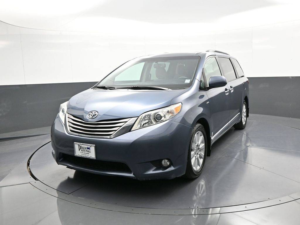 2016 Toyota Sienna Limited — Minivan — 91,056 mi — Brooklyn, NY