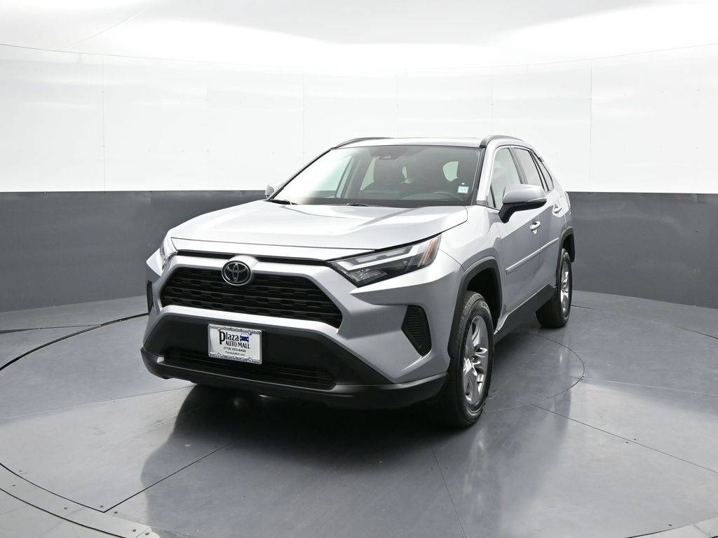 2022 Toyota RAV4 XLE — SUV — 17,076 mi — Brooklyn, NY