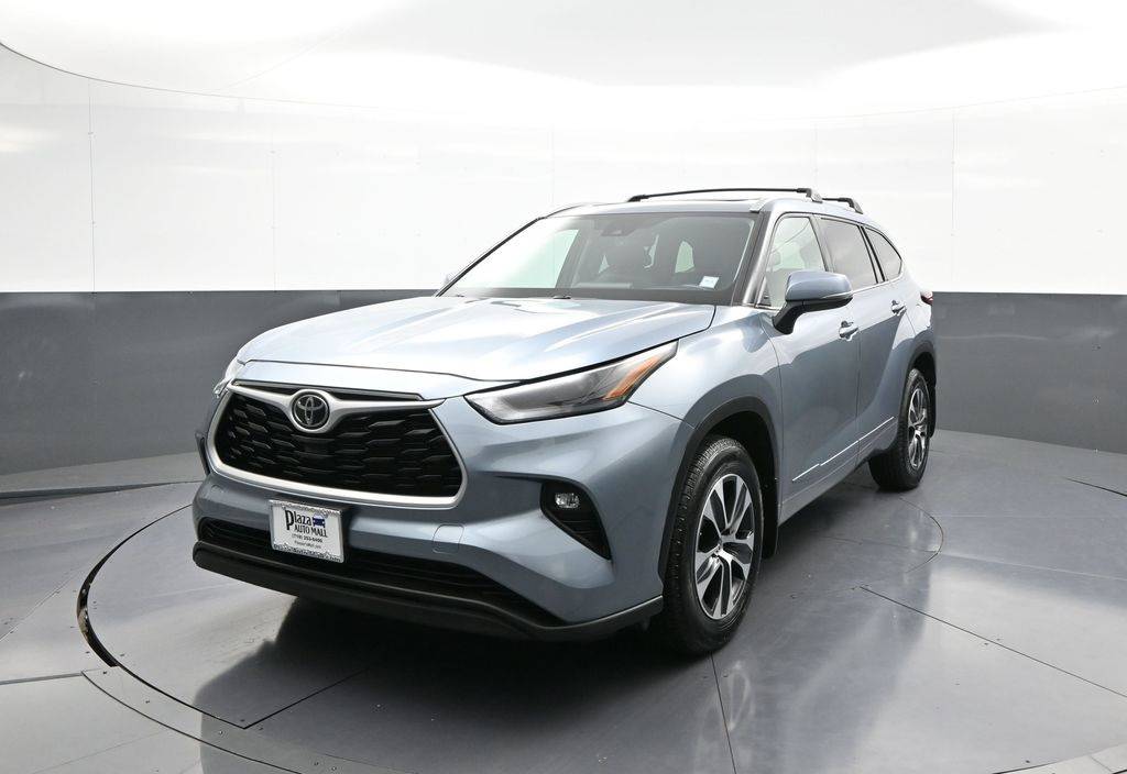 2022 Toyota Highlander XLE — SUV — 29,976 mi — Brooklyn, NY