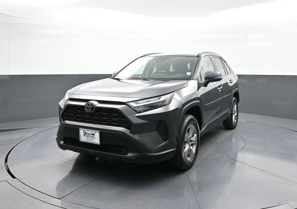 2023 Toyota RAV4 XLE — SUV — 16,917 mi — Brooklyn, NY